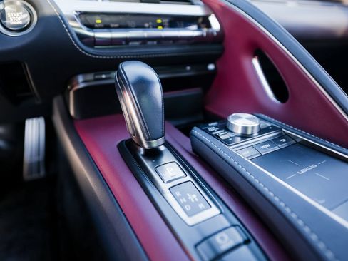 Used 2018 Lexus LC 500 Coupe image 20