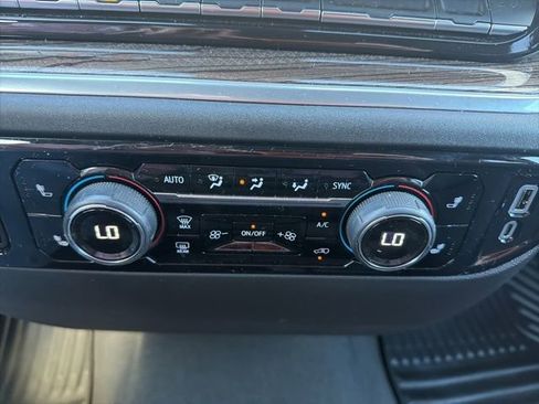 Used 2026 Chevrolet Silverado 1500 LT AWD/4WD image 19