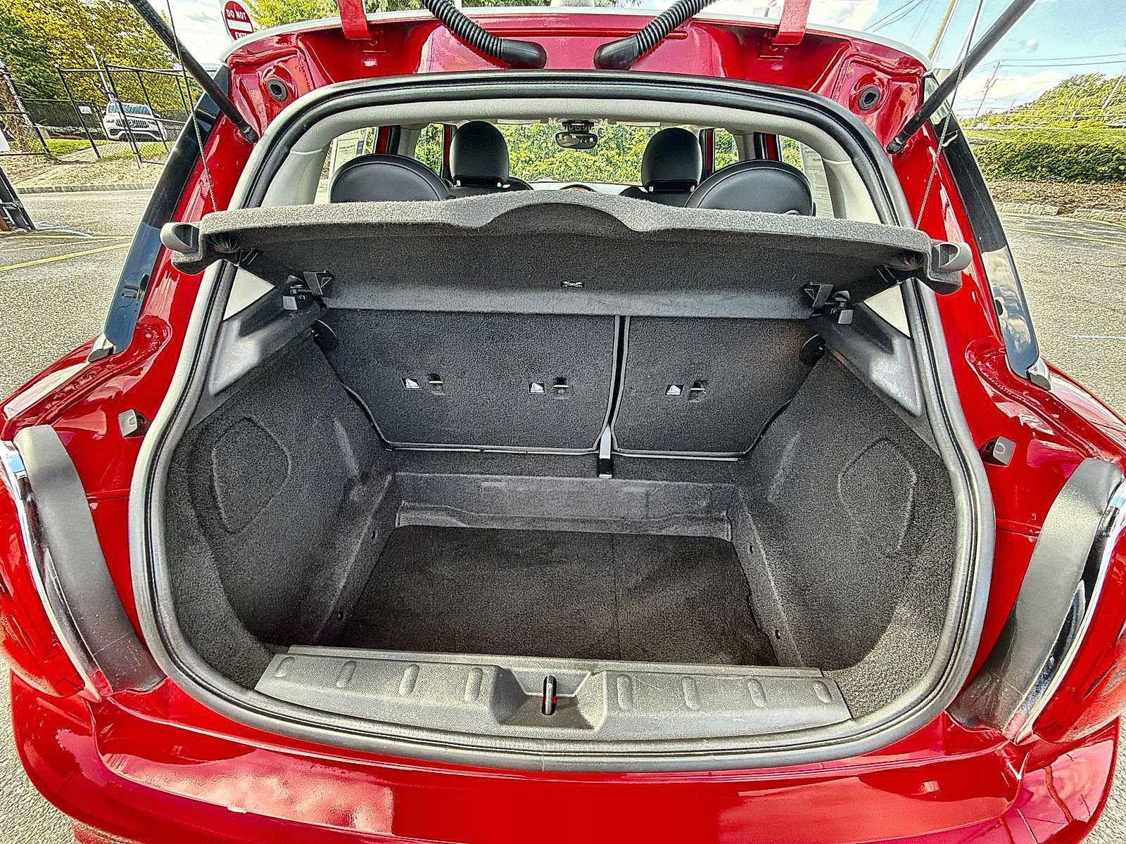 Used 2019 MINI Cooper S FWD image 27