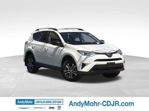 Used 2018 Toyota RAV4 LE w/ All Weather Liner Package AWD/4WD image 1