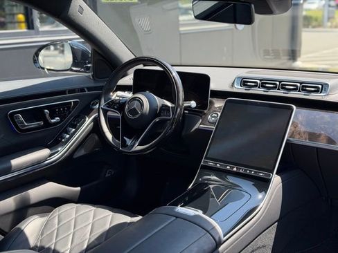 Used 2024 Mercedes-Benz S 580 4MATIC Sedan image 65
