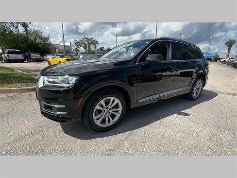 Used 2018 Audi Q7 3.0T Premium Plus image 38