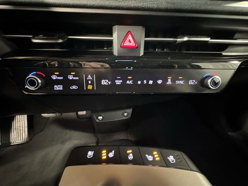 Certified 2023 Kia EV6 Wind w/ Wind Technology Package image 26