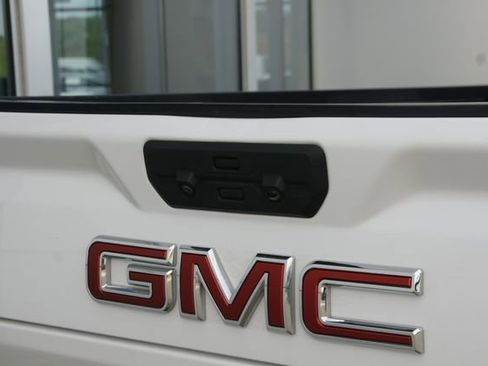 Used 2021 GMC Sierra 2500 Denali w/ Denali Ultimate Package AWD/4WD image 14