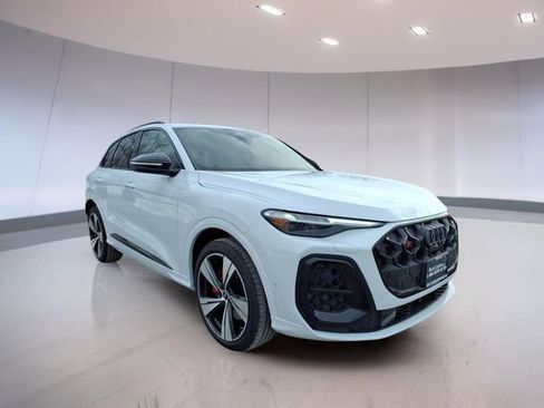 New 2025 Audi SQ5 Premium Plus image 1