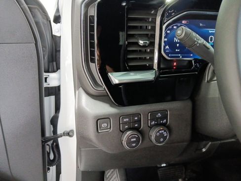 New 2026 Chevrolet Silverado 1500 LT w/ Z71 Off-Road Package image 30