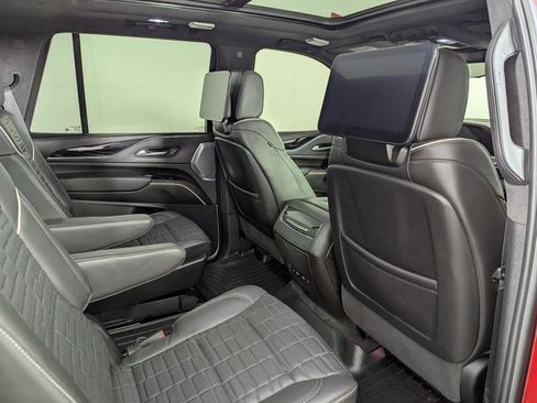 Used 2024 Cadillac Escalade V image 28