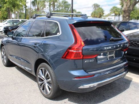 Used 2022 Volvo XC60 T8 Inscription Expression w/ Advanced Package image 6