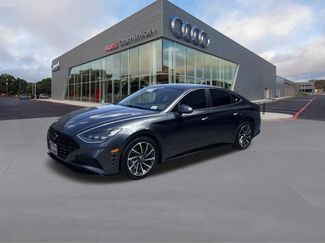 Used 2023 Hyundai Sonata Limited FWD video 1