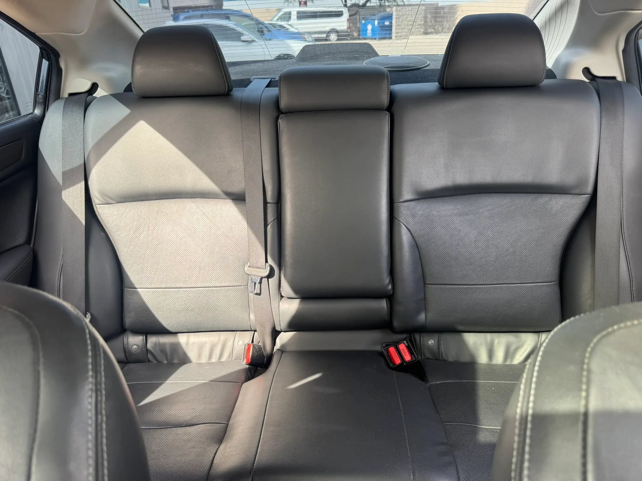 Used 2017 Subaru Legacy 2.5i Limited AWD/4WD image 25