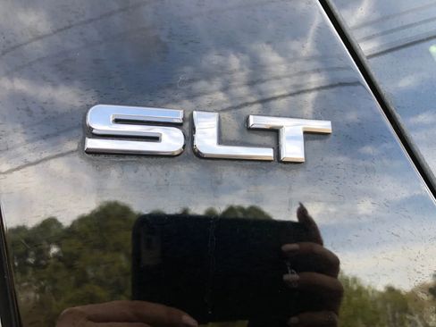 Used 2013 GMC Yukon SLT w/ SLT-2 Equipment Package image 20