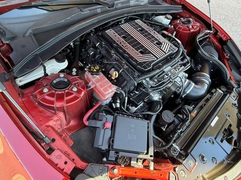 Used 2021 Chevrolet Camaro ZL1 RWD image 24