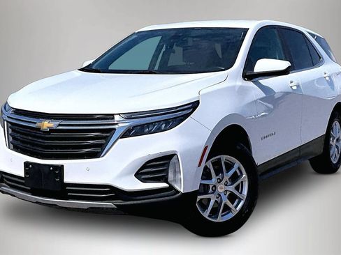 Used 2023 Chevrolet Equinox LT w/ LPO, Floor Liner Package AWD/4WD image 3