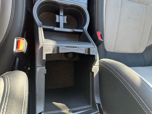 Used 2022 Subaru Forester image 18