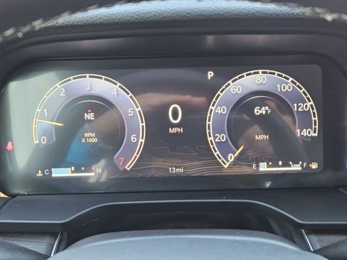 New 2025 Jeep Grand Cherokee L Limited image 17