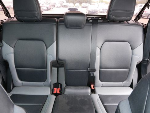 Used 2023 Ford Bronco Black Diamond AWD/4WD image 13
