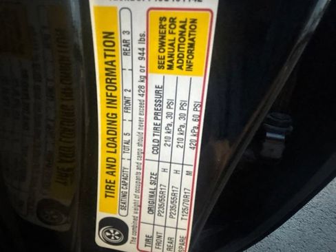 Used 2008 Cadillac DTS FWD image 24