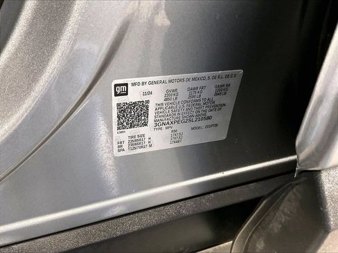 Used 2025 Chevrolet Equinox LT w/ Convenience Package II AWD/4WD image 35