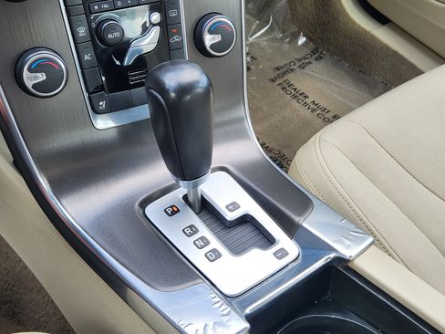 Used 2012 Volvo S60 T5 image 20