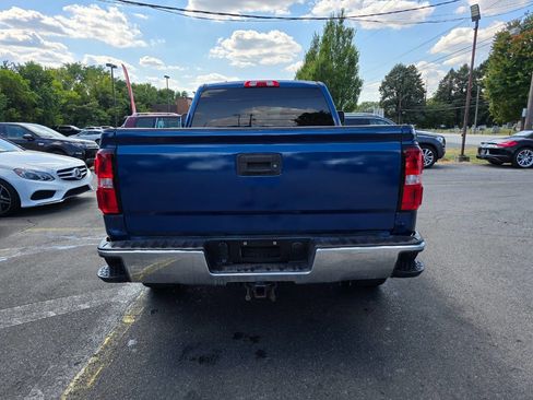 Used 2017 GMC Sierra 1500 SLE w/ SLE Value Package image 4