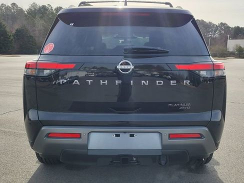 New 2026 Nissan Pathfinder Platinum AWD/4WD image 4