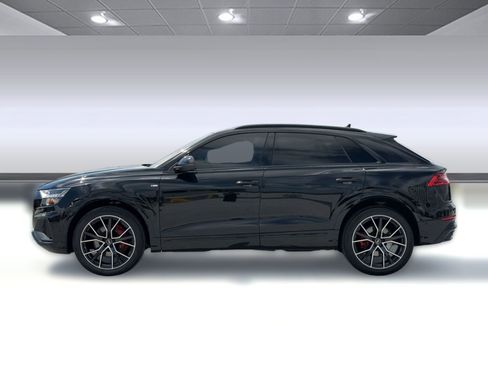 Used 2023 Audi Q8 Premium Plus w/ Premium Plus Package AWD/4WD image 2