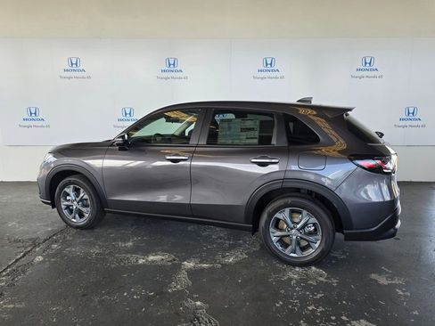 New 2026 Honda HR-V LX image 4