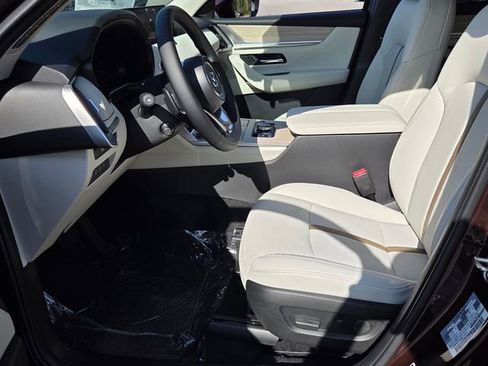 New 2026 MAZDA CX-90 Plug-In Hybrid w/ Premium Plus image 4