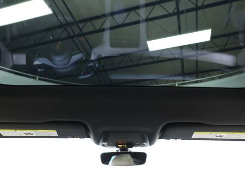 Used 2022 Porsche Taycan 4 Cross Turismo w/ Technology Package image 43