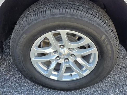 Used 2021 Chevrolet Tahoe LT image 36