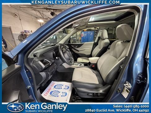 Certified 2023 Subaru Forester Premium AWD/4WD image 9