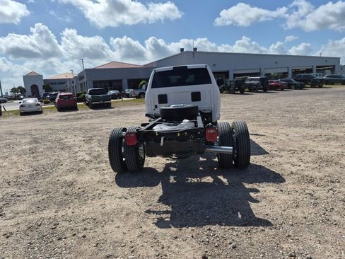New 2026 RAM 5500 Tradesman w/ Chrome Appearance Group AWD/4WD image 6