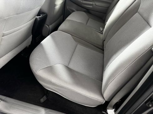 Used 2014 Toyota Tacoma 4x4 Double Cab image 10