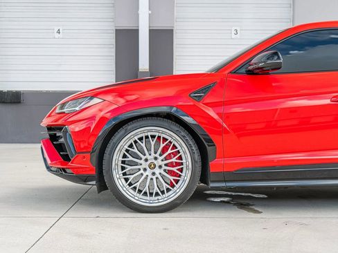 Used 2023 Lamborghini Urus S AWD/4WD image 4