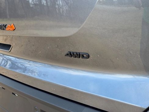 New 2025 Nissan Pathfinder Rock Creek image 8