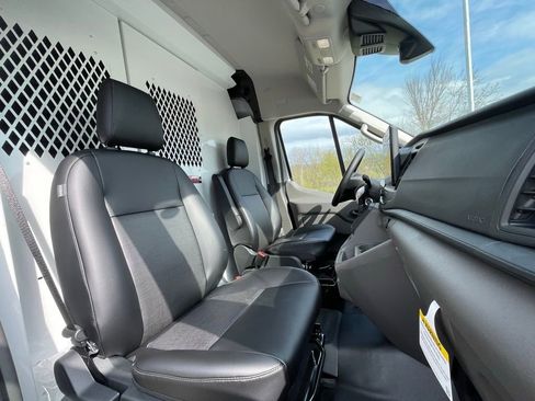 New 2026 Ford Transit 250 148 Medium Roof Extended AWD image 11