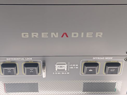 Used 2025 INEOS Grenadier AWD/4WD image 30