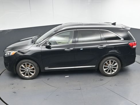 Used 2016 Kia Sorento SX image 37