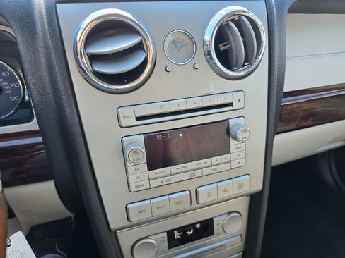 Used 2008 Lincoln MKZ FWD image 16