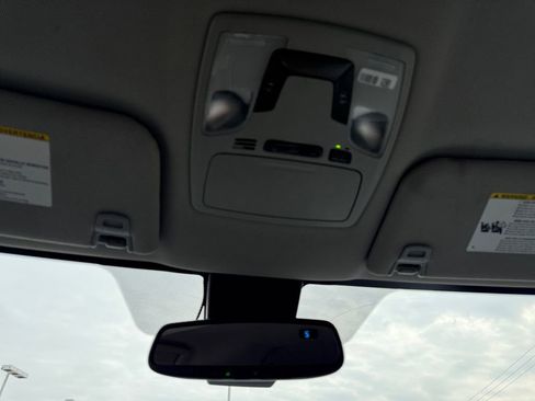 Certified 2020 Toyota Sienna LE image 27