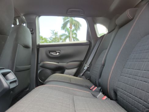 Certified 2024 Honda HR-V Sport image 9