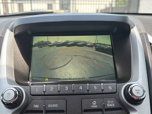 Used 2017 GMC Terrain SLT w/ Open Road Package FWD image 18