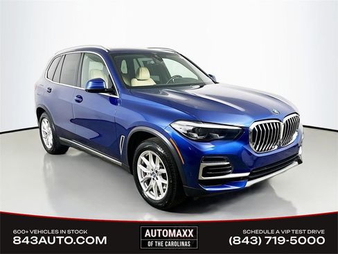 Used 2022 BMW X5 xDrive40i w/ Premium Package AWD/4WD image 1