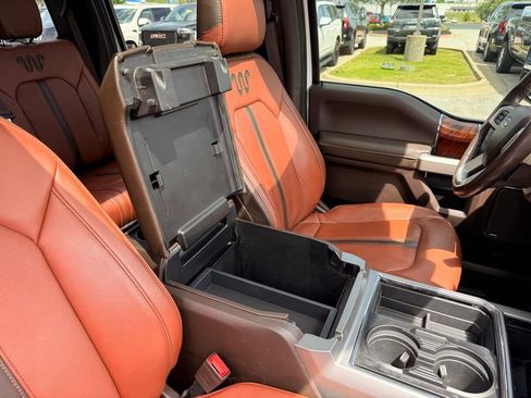 Used 2022 Ford F250 King Ranch w/ King Ranch Ultimate Package AWD/4WD image 41
