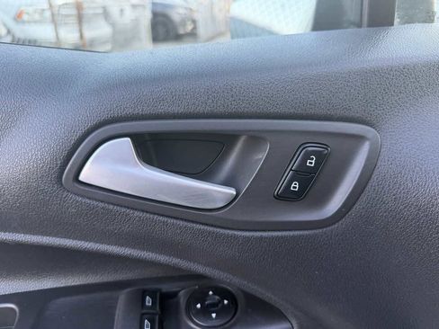 Used 2015 Ford Transit Connect XLT image 11