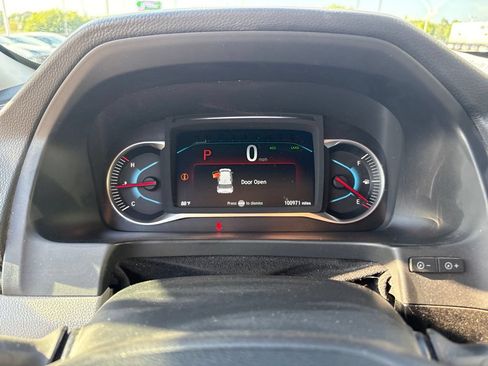 Used 2019 Honda Pilot Touring image 18