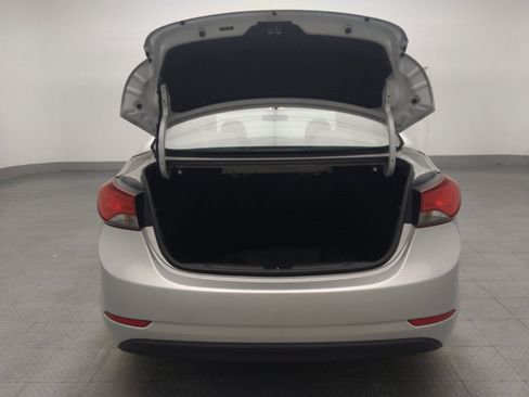 Used 2016 Hyundai Elantra SE FWD image 29