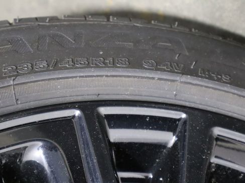 Used 2025 Toyota Camry SE image 40