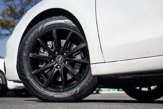 Used 2019 Acura TLX FWD image 17