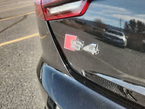 Used 2019 Audi S4 Prestige image 13